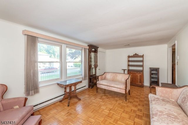 20 Wanaque Rd, West Milford Twp., NJ 07421
