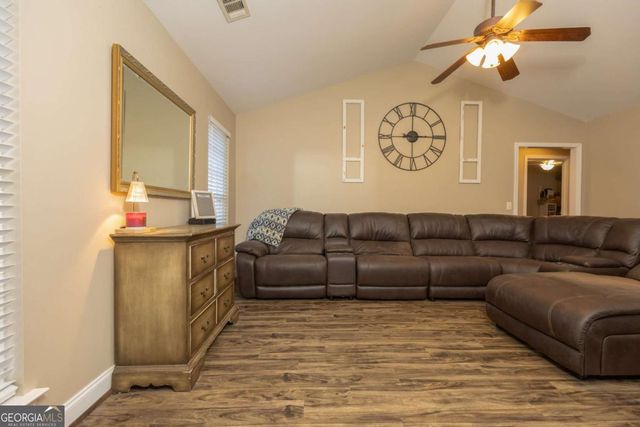 277 Stonebrook Drive, Demorest, GA 30535