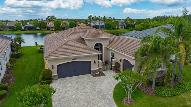 2752 COCO PALM CIRCLE, Wesley Chapel, FL 33543