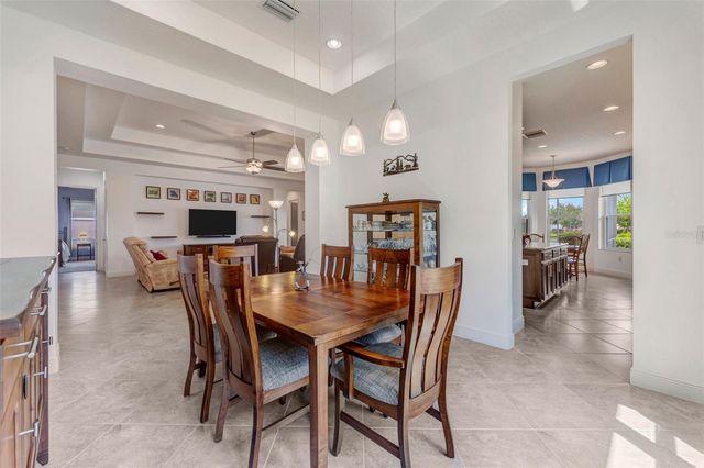 2752 COCO PALM CIRCLE, Wesley Chapel, FL 33543