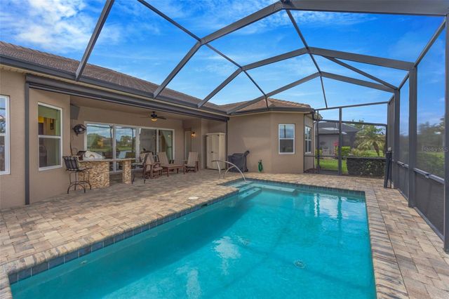 2752 COCO PALM CIRCLE, Wesley Chapel, FL 33543