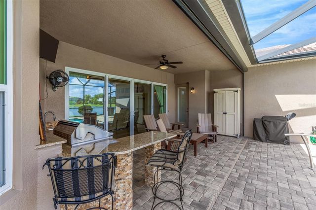 2752 COCO PALM CIRCLE, Wesley Chapel, FL 33543