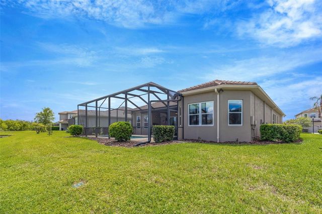 2752 COCO PALM CIRCLE, Wesley Chapel, FL 33543