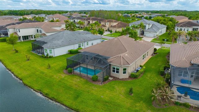 2752 COCO PALM CIRCLE, Wesley Chapel, FL 33543