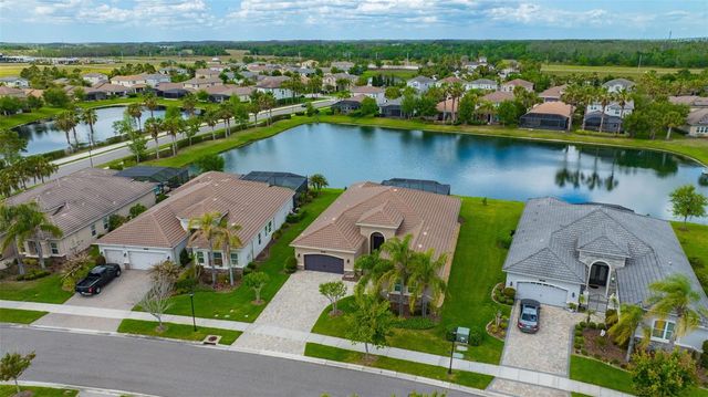 2752 COCO PALM CIRCLE, Wesley Chapel, FL 33543