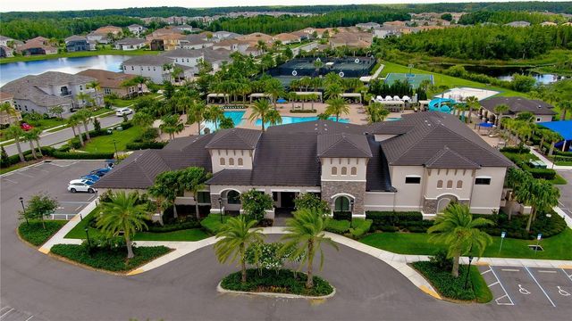 2752 COCO PALM CIRCLE, Wesley Chapel, FL 33543