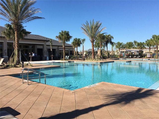 2752 COCO PALM CIRCLE, Wesley Chapel, FL 33543