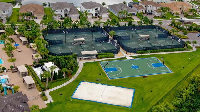 2752 COCO PALM CIRCLE, Wesley Chapel, FL 33543