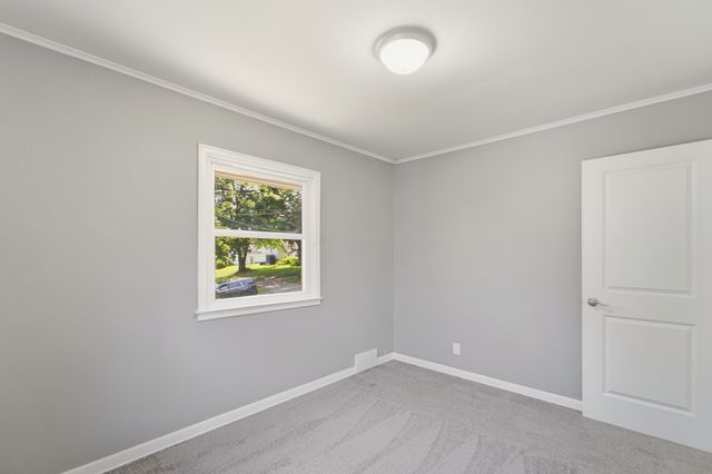 507 Davis Avenue, Des Moines, IA 50315