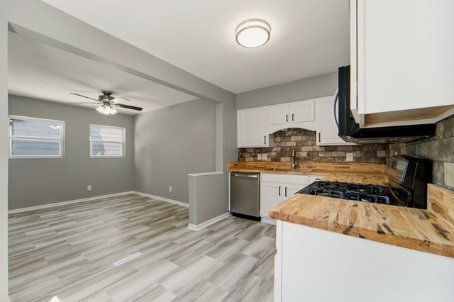 507 Davis Avenue, Des Moines, IA 50315