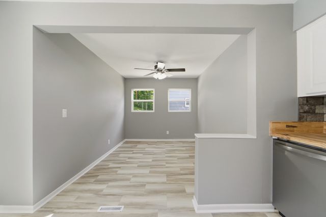 507 Davis Avenue, Des Moines, IA 50315
