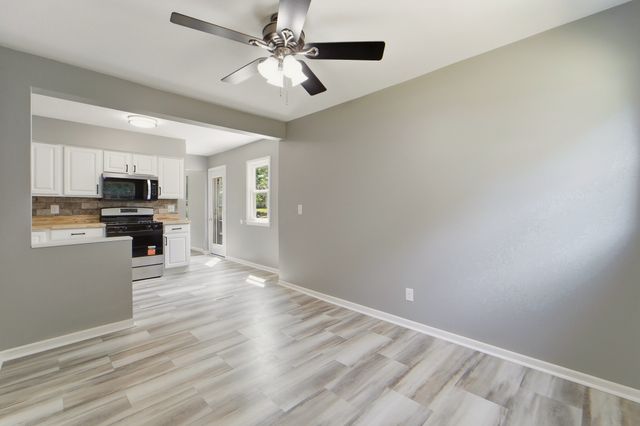 507 Davis Avenue, Des Moines, IA 50315