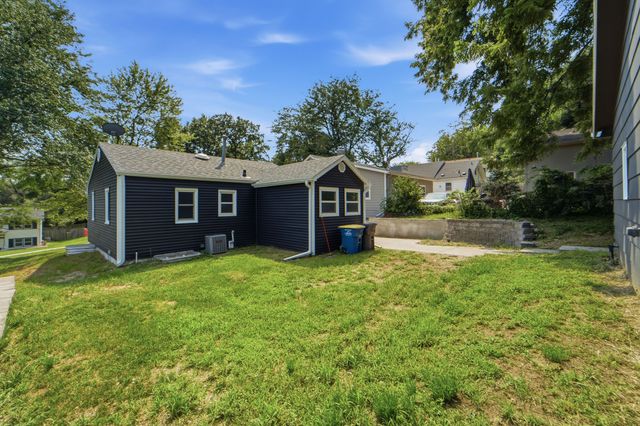 507 Davis Avenue, Des Moines, IA 50315