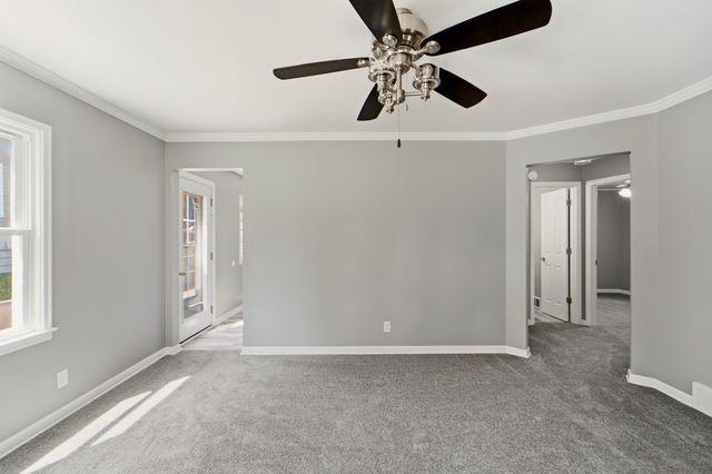 507 Davis Avenue, Des Moines, IA 50315