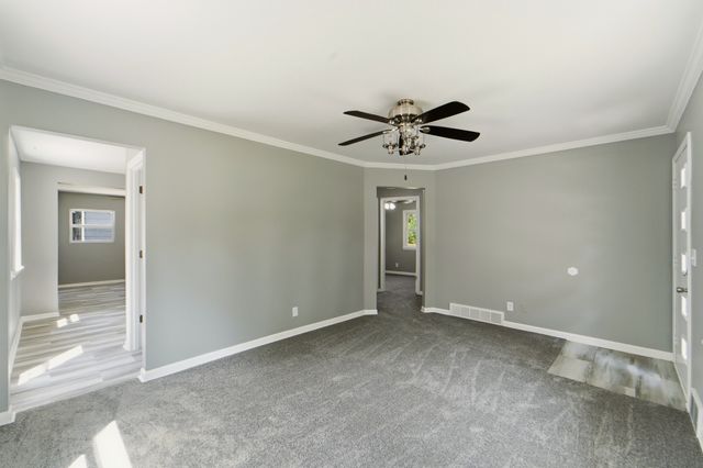 507 Davis Avenue, Des Moines, IA 50315