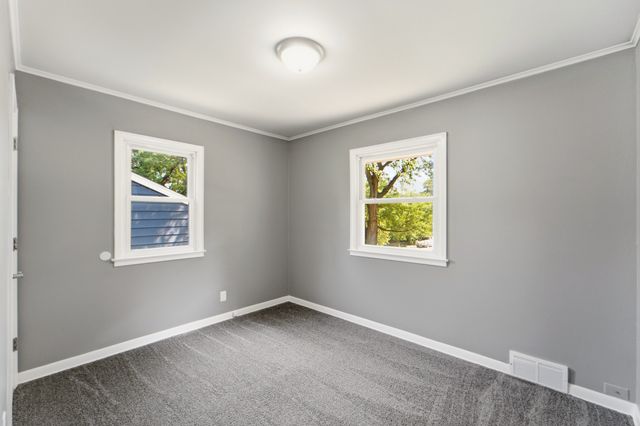 507 Davis Avenue, Des Moines, IA 50315