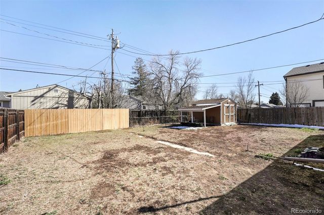 890 Nome Street, Aurora, CO 80010