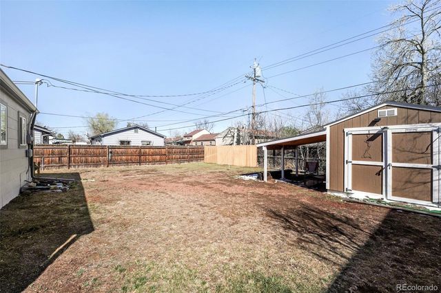 890 Nome Street, Aurora, CO 80010