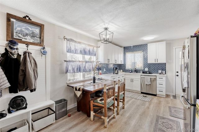 890 Nome Street, Aurora, CO 80010