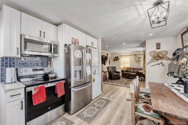 890 Nome Street, Aurora, CO 80010