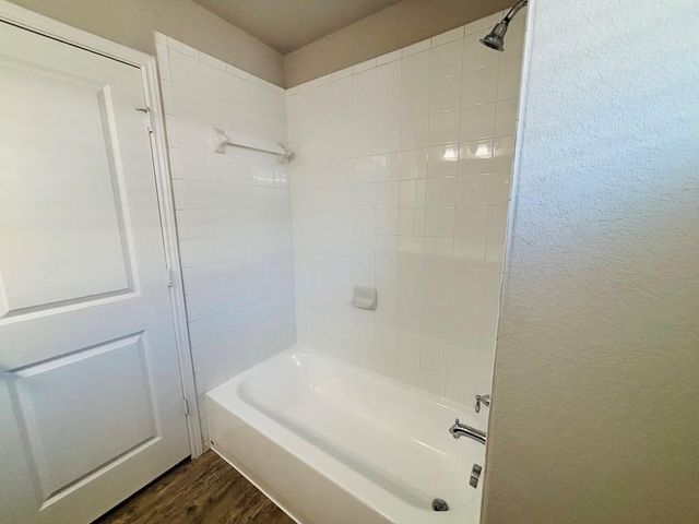 1405 Bear Peak LN, Pflugerville, TX 78660