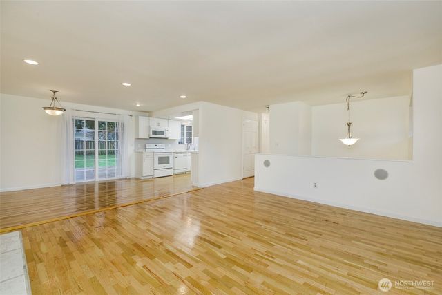 5806 96th Drive SE, Snohomish, WA 98290