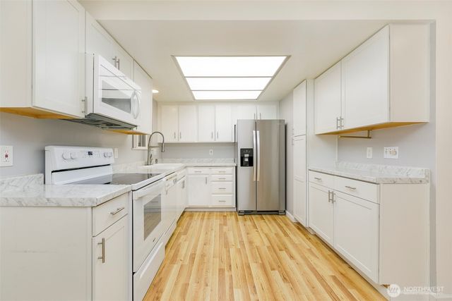 5806 96th Drive SE, Snohomish, WA 98290