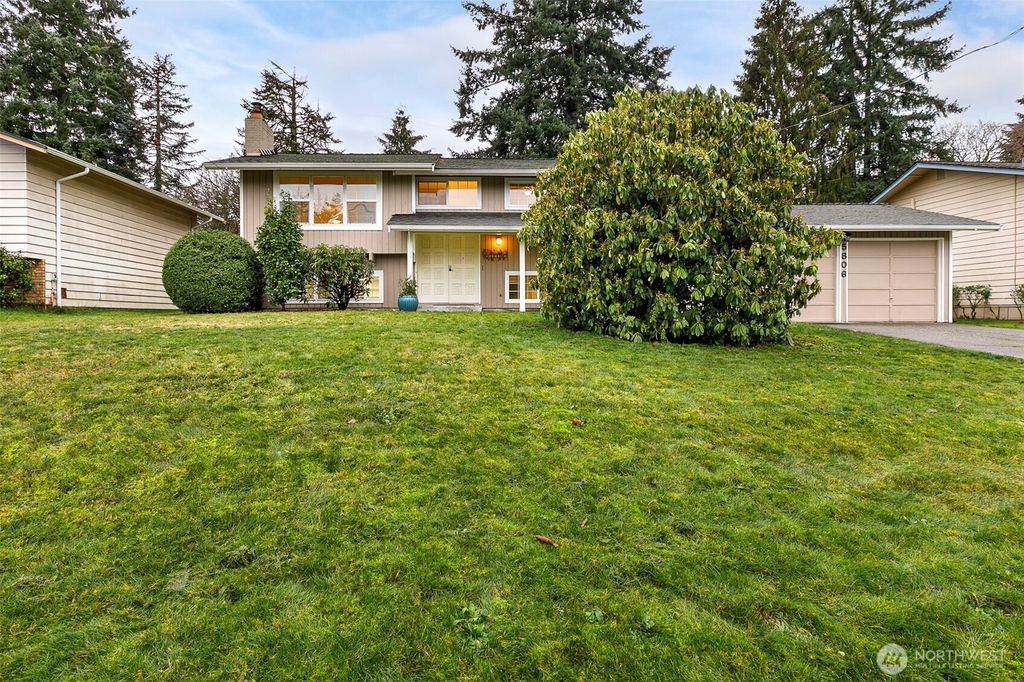 5806 96th Drive SE, Snohomish, WA 98290