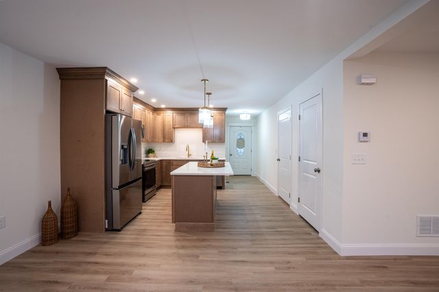 106 LOCK Street, Nashua, NH 03064