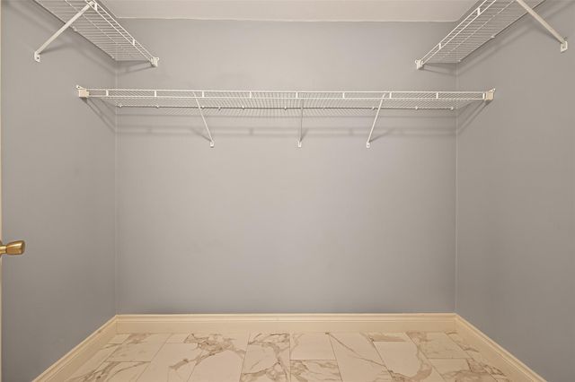 13135 Grassy Briar Lane, Houston, TX 77085