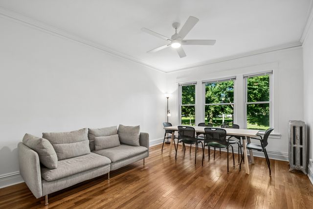 5463 S Ellis Avenue 1, Chicago, IL 60615