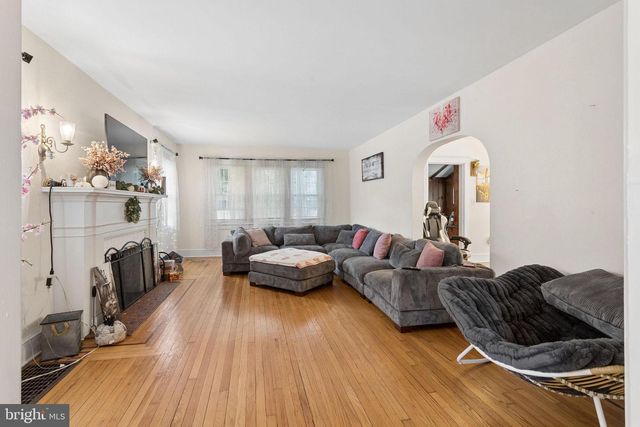 42 S STATE ST, Vineland, NJ 08360