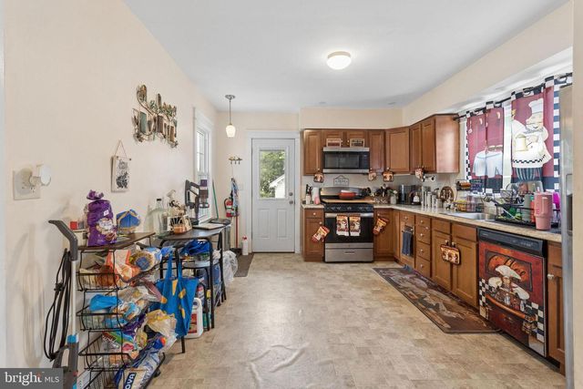 42 S STATE ST, Vineland, NJ 08360