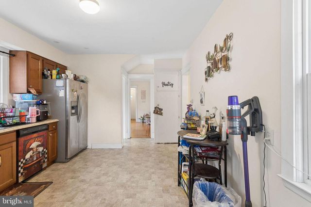 42 S STATE ST, Vineland, NJ 08360