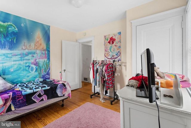42 S STATE ST, Vineland, NJ 08360