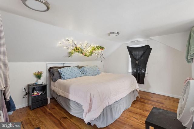 42 S STATE ST, Vineland, NJ 08360