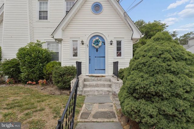 42 S STATE ST, Vineland, NJ 08360