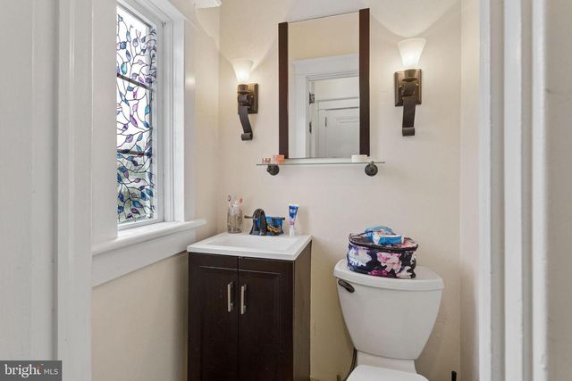 42 S STATE ST, Vineland, NJ 08360