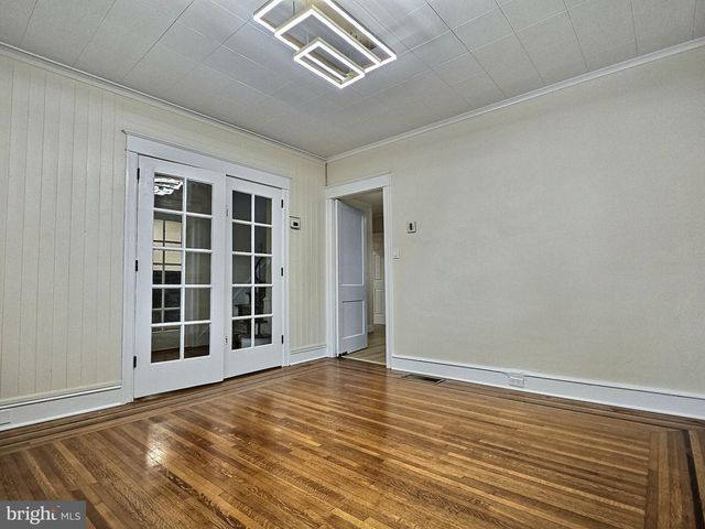 312 READING AVE, Reading, PA 19611