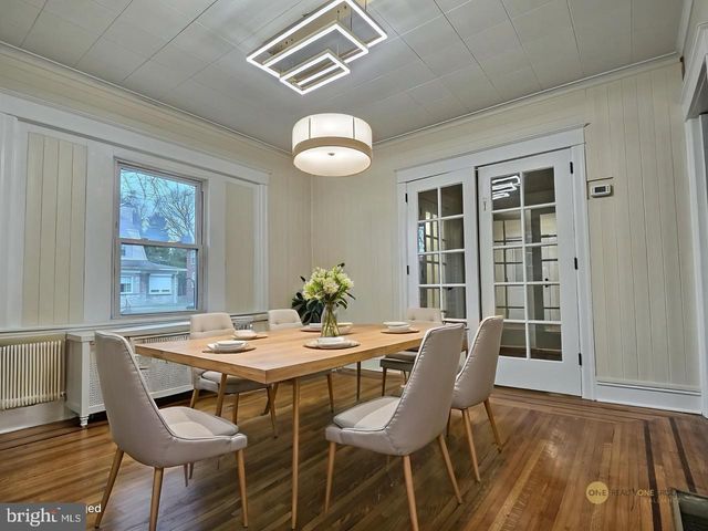 312 READING AVE, Reading, PA 19611