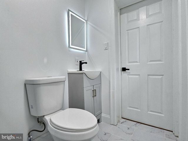 312 READING AVE, Reading, PA 19611