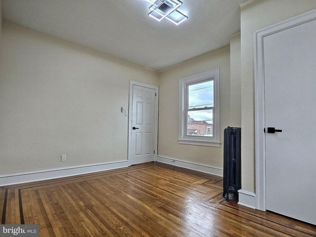 312 READING AVE, Reading, PA 19611