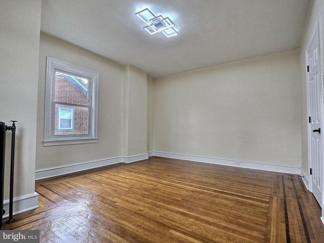 312 READING AVE, Reading, PA 19611