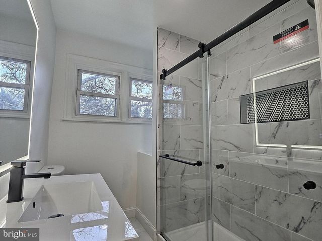 312 READING AVE, Reading, PA 19611