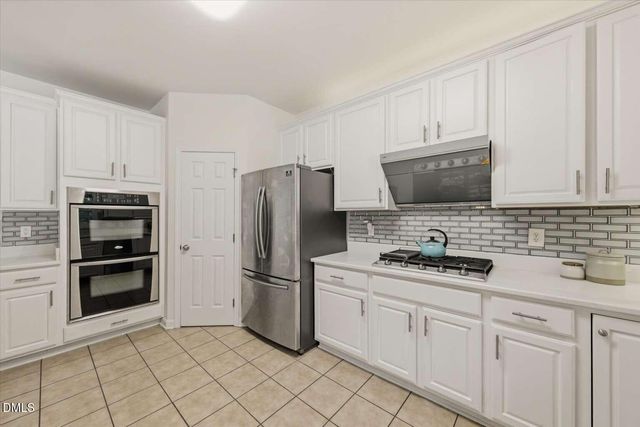 213 Sea Biscuit Lane, Apex, NC 27539
