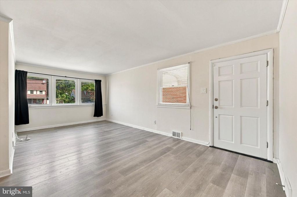 112 W JOHNSON HWY, NORRISTOWN, PA 19401 — photo 5