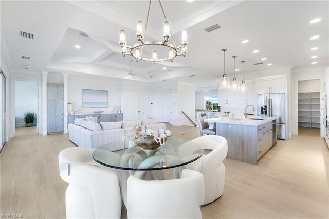 700 Waterside DR, Marco Island, FL 34145