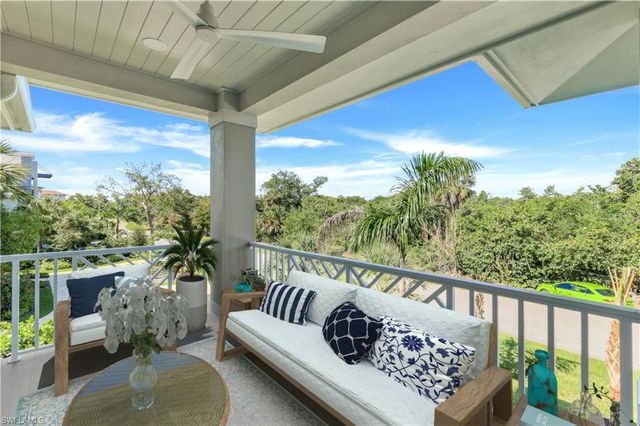 700 Waterside DR, Marco Island, FL 34145