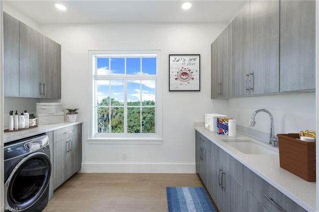 700 Waterside DR, Marco Island, FL 34145