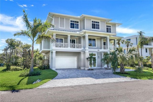 700 Waterside DR, Marco Island, FL 34145